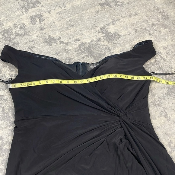 New La Femme Curve Off the Shoulder Jersey Ruched Long Dress Black Plus Size 22 - Picture 9 of 11